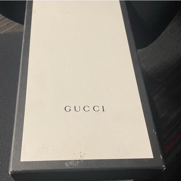 Gucci Black and Gold Star Pattern Men's Slides - Picture 3 of 7